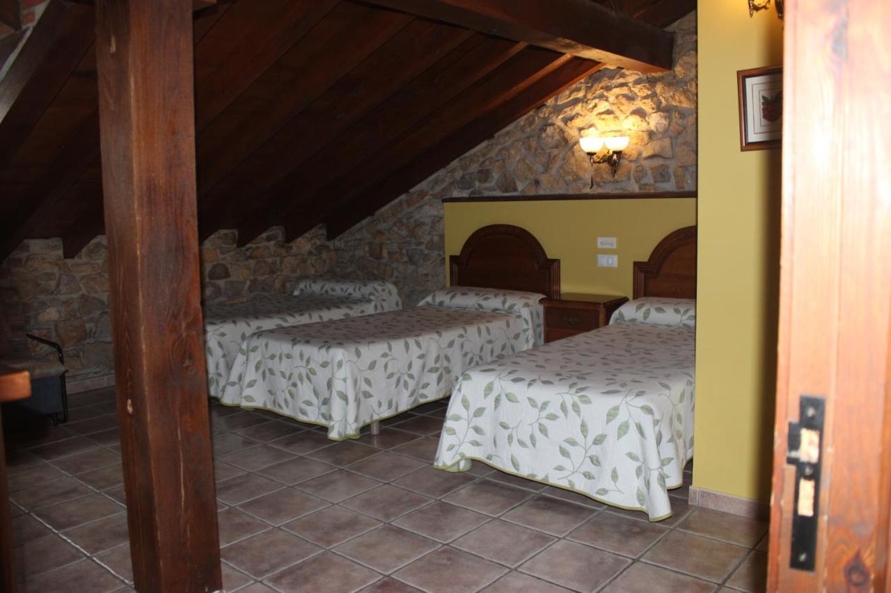 La Venta De Quijas Bed & Breakfast Bagian luar foto
