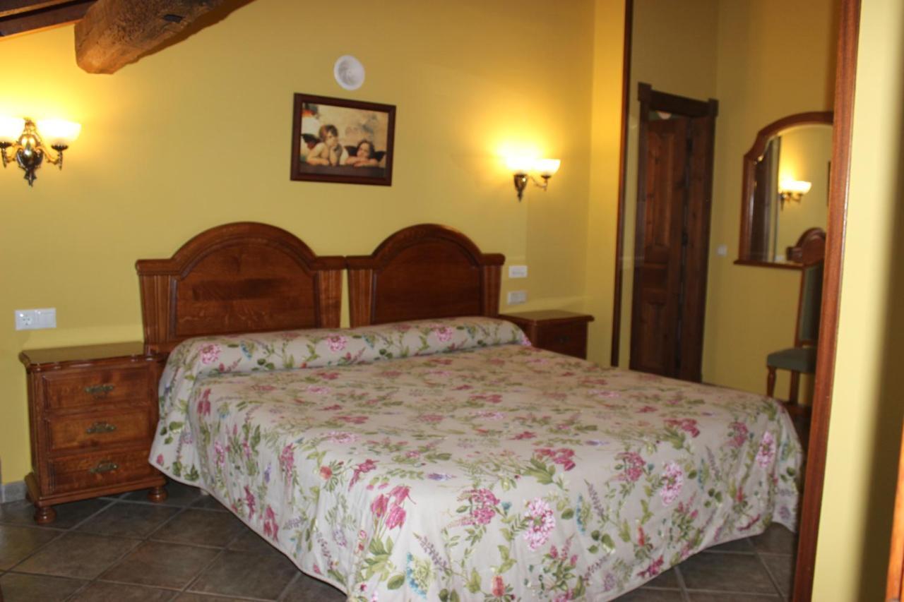 La Venta De Quijas Bed & Breakfast Bagian luar foto