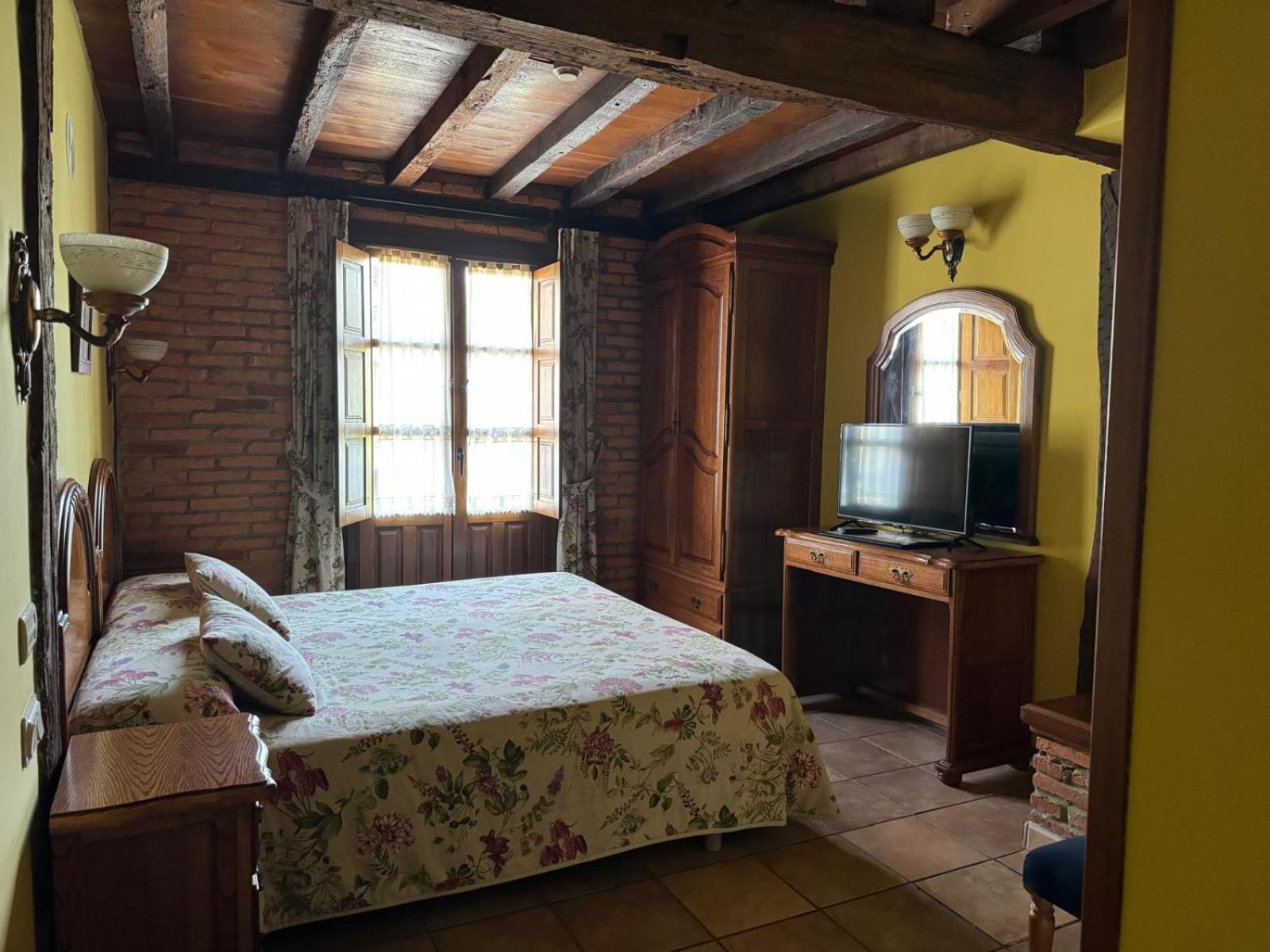 La Venta De Quijas Bed & Breakfast Bagian luar foto