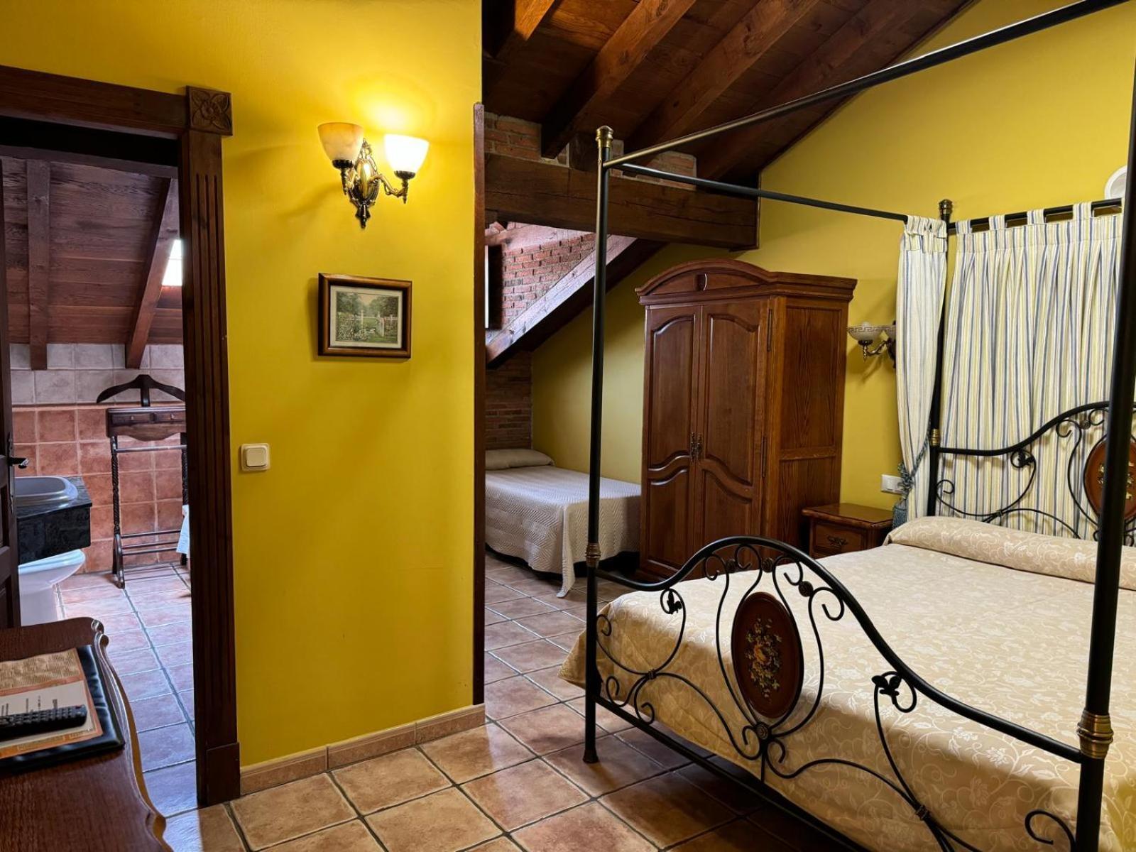 La Venta De Quijas Bed & Breakfast Bagian luar foto